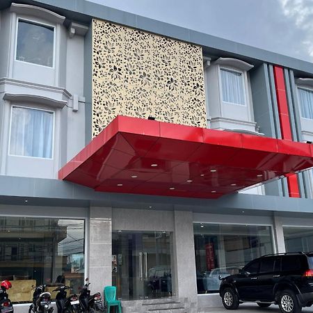 Готель Reddoorz Premium At Jalan Diponegoro Lampung Бандар-Лампунг Екстер'єр фото