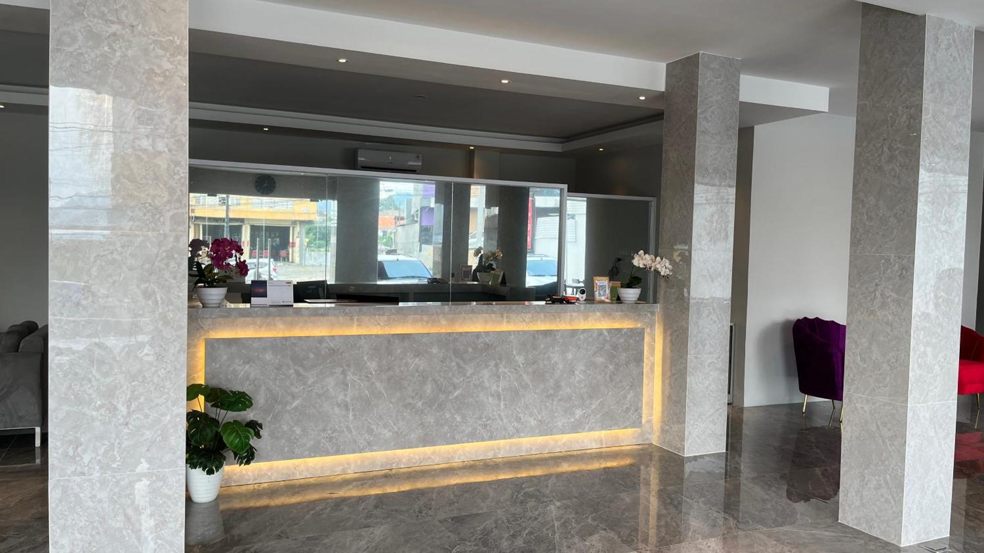 Готель Reddoorz Premium At Jalan Diponegoro Lampung Бандар-Лампунг Екстер'єр фото