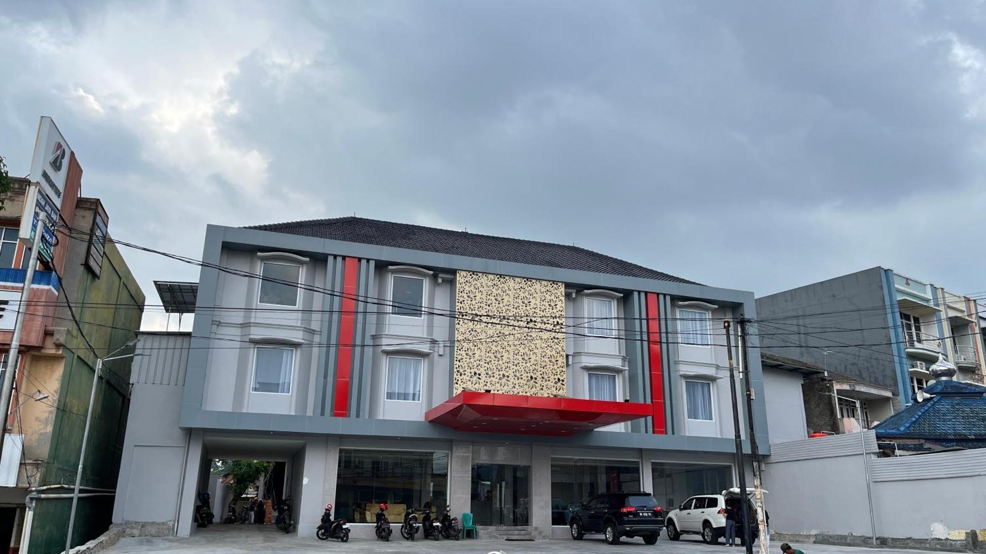 Готель Reddoorz Premium At Jalan Diponegoro Lampung Бандар-Лампунг Екстер'єр фото