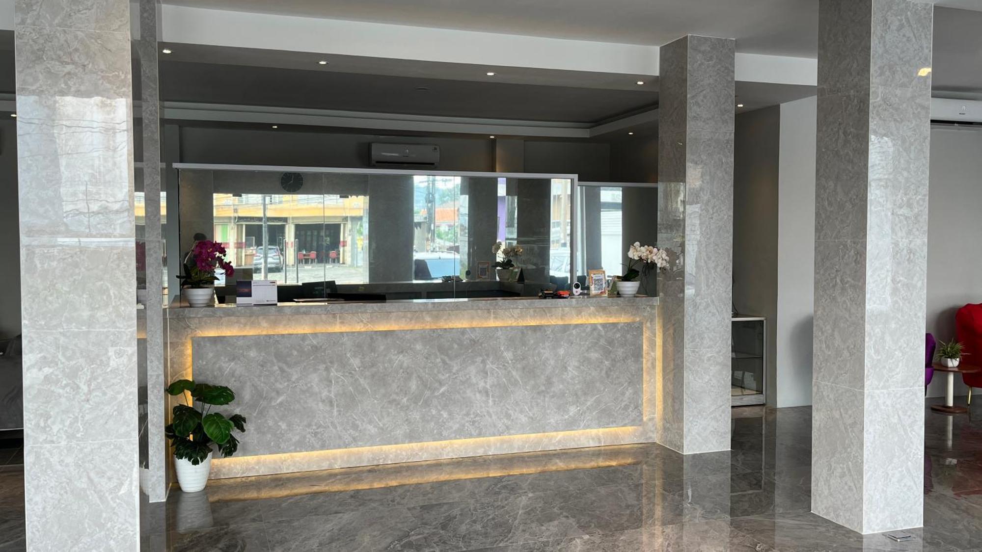 Готель Reddoorz Premium At Jalan Diponegoro Lampung Бандар-Лампунг Екстер'єр фото