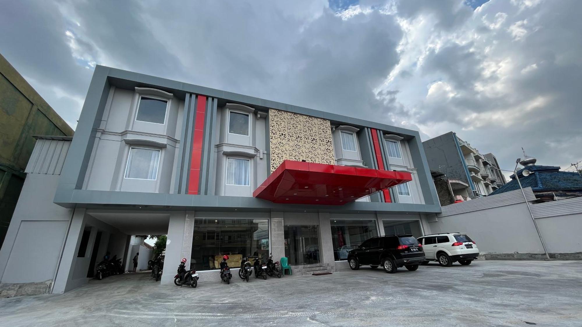 Готель Reddoorz Premium At Jalan Diponegoro Lampung Бандар-Лампунг Екстер'єр фото