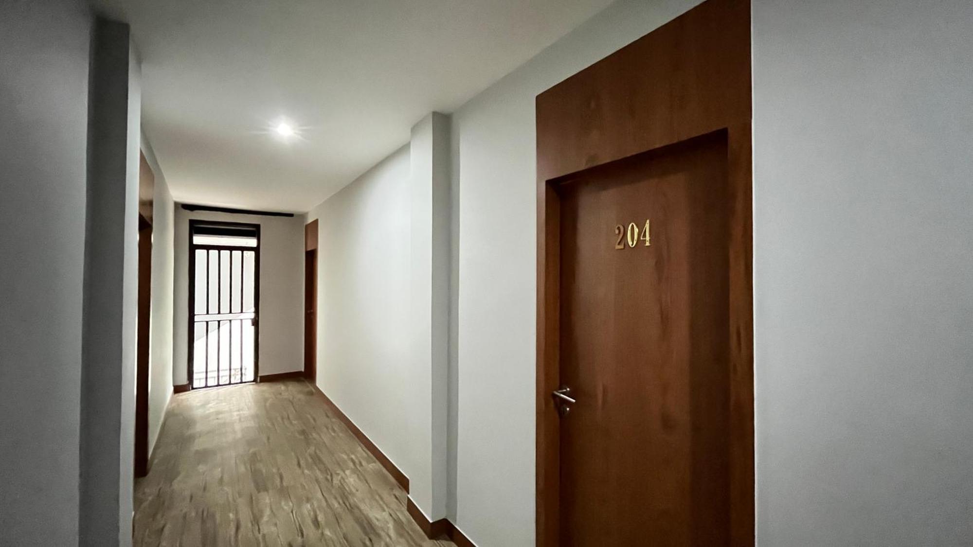 Готель Reddoorz Premium At Jalan Diponegoro Lampung Бандар-Лампунг Екстер'єр фото