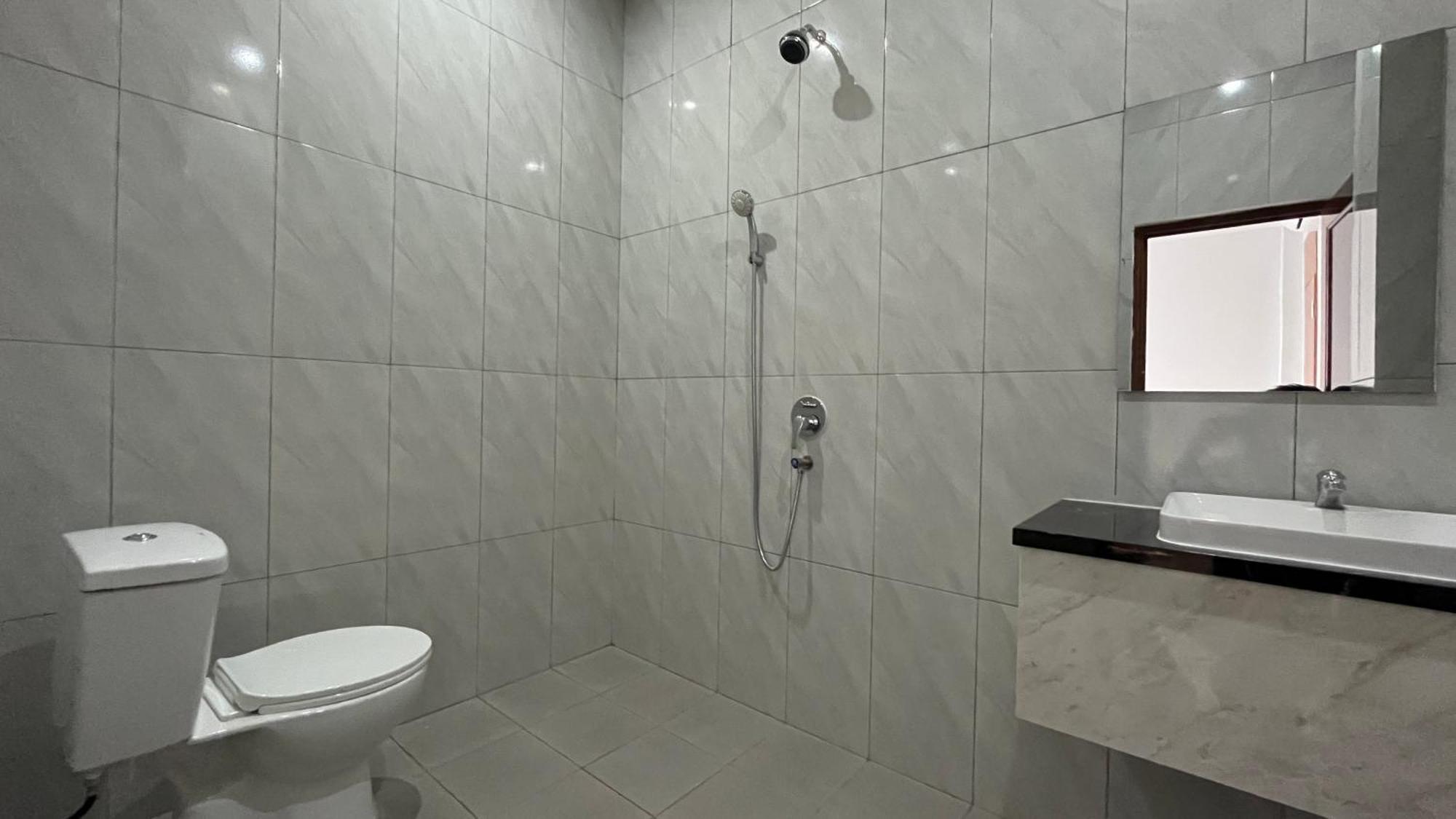 Готель Reddoorz Premium At Jalan Diponegoro Lampung Бандар-Лампунг Екстер'єр фото