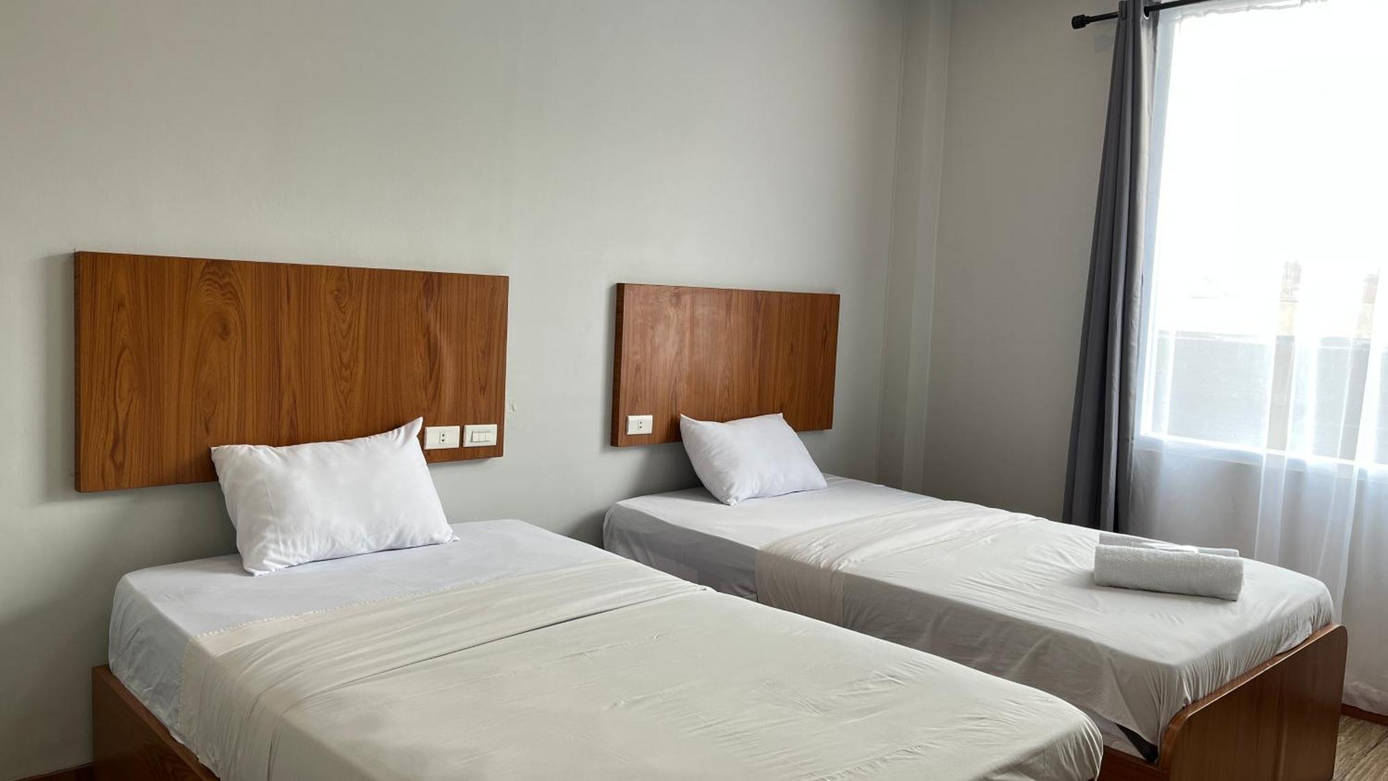 Готель Reddoorz Premium At Jalan Diponegoro Lampung Бандар-Лампунг Екстер'єр фото