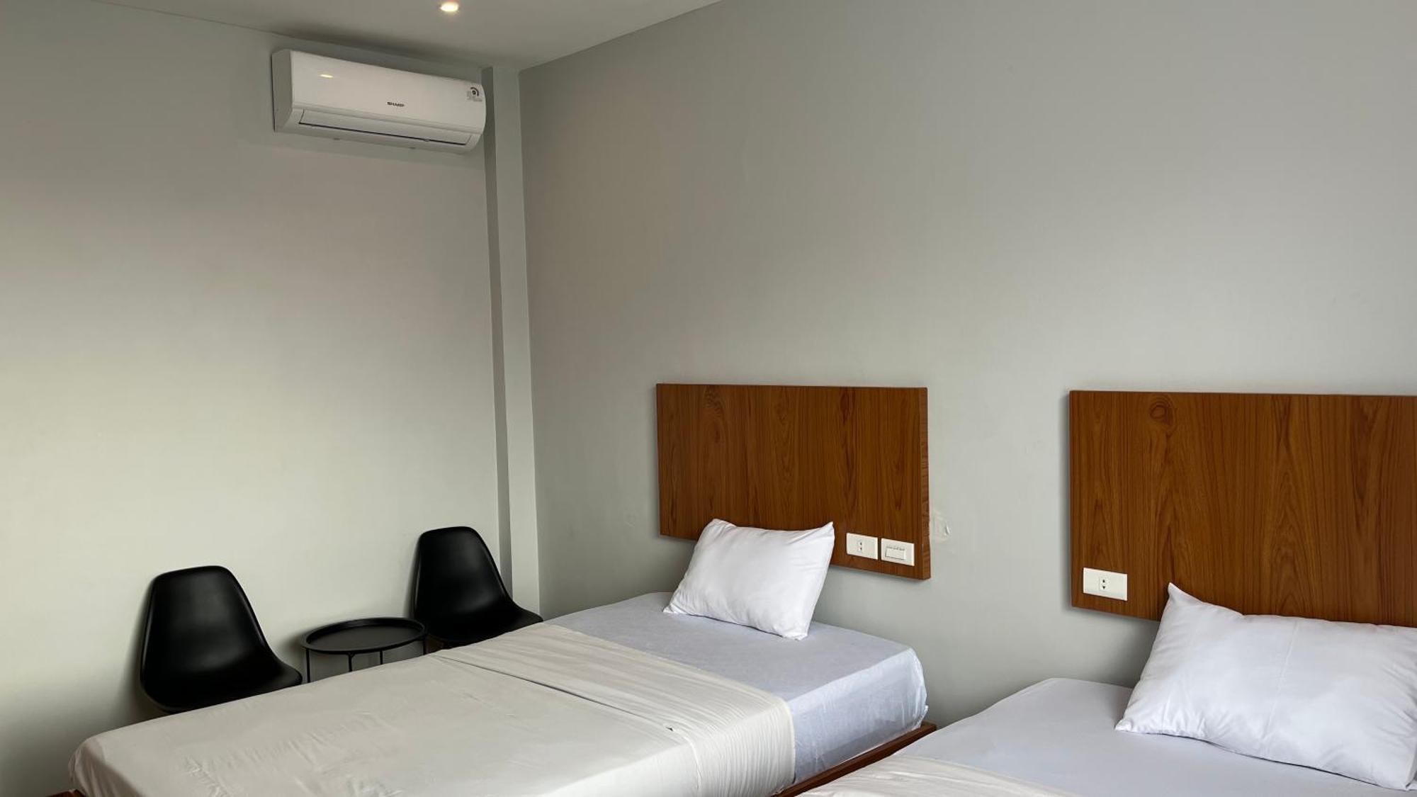 Готель Reddoorz Premium At Jalan Diponegoro Lampung Бандар-Лампунг Екстер'єр фото