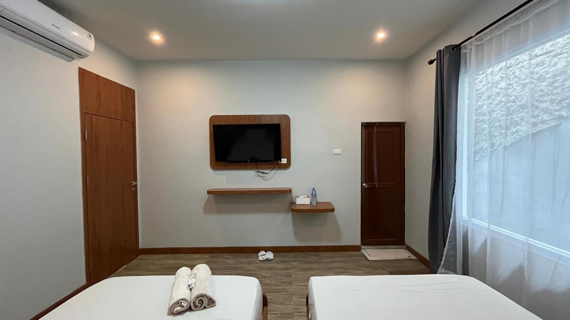 Готель Reddoorz Premium At Jalan Diponegoro Lampung Бандар-Лампунг Екстер'єр фото